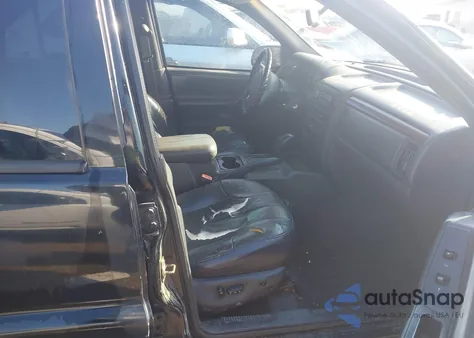 2000 Jeep Grand Cherokee Laredo from USA, damaged, VIN 1J4GW48S4YC324423